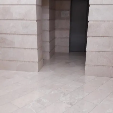 Апартаменты Гагарин Плаза-2 Apartment *